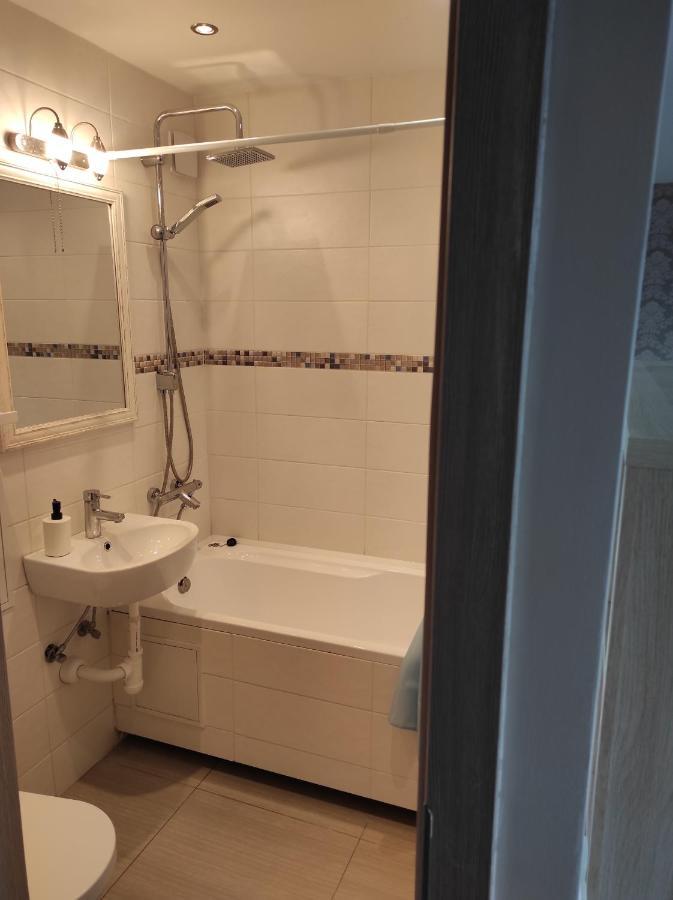 Studija Centre Apartman Klaipėda Kültér fotó